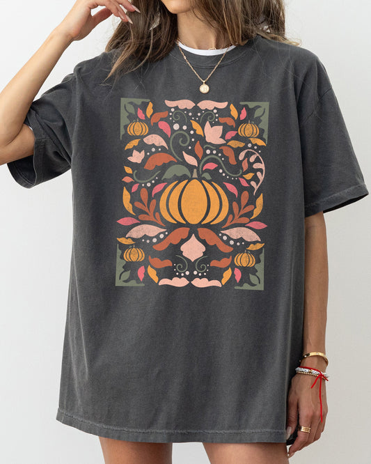 Autumn Folk Art Pumpkins, Simplicity, Fall, Thanksgiving, Halloween Shirt Comfort Colors T-Shirt