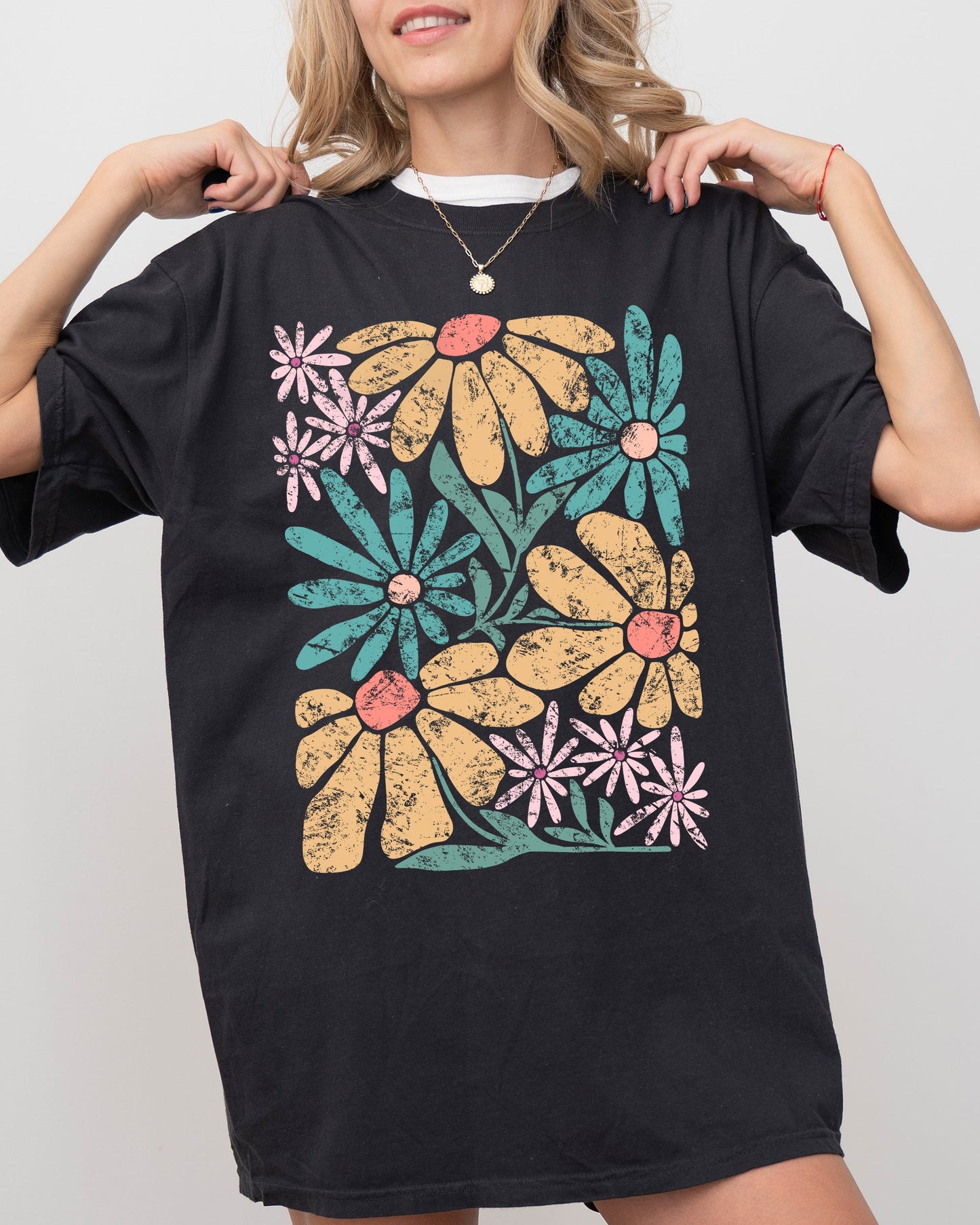 Chic, Gorgeous Abstract Flowers, Boho Floral Design, Summer Vibes, Gardening, Festival, Nature Shirt Comfort Colors T-Shirt