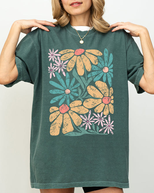 Chic, Gorgeous Abstract Flowers, Boho Floral Design, Summer Vibes, Gardening, Festival, Nature Shirt Comfort Colors T-Shirt