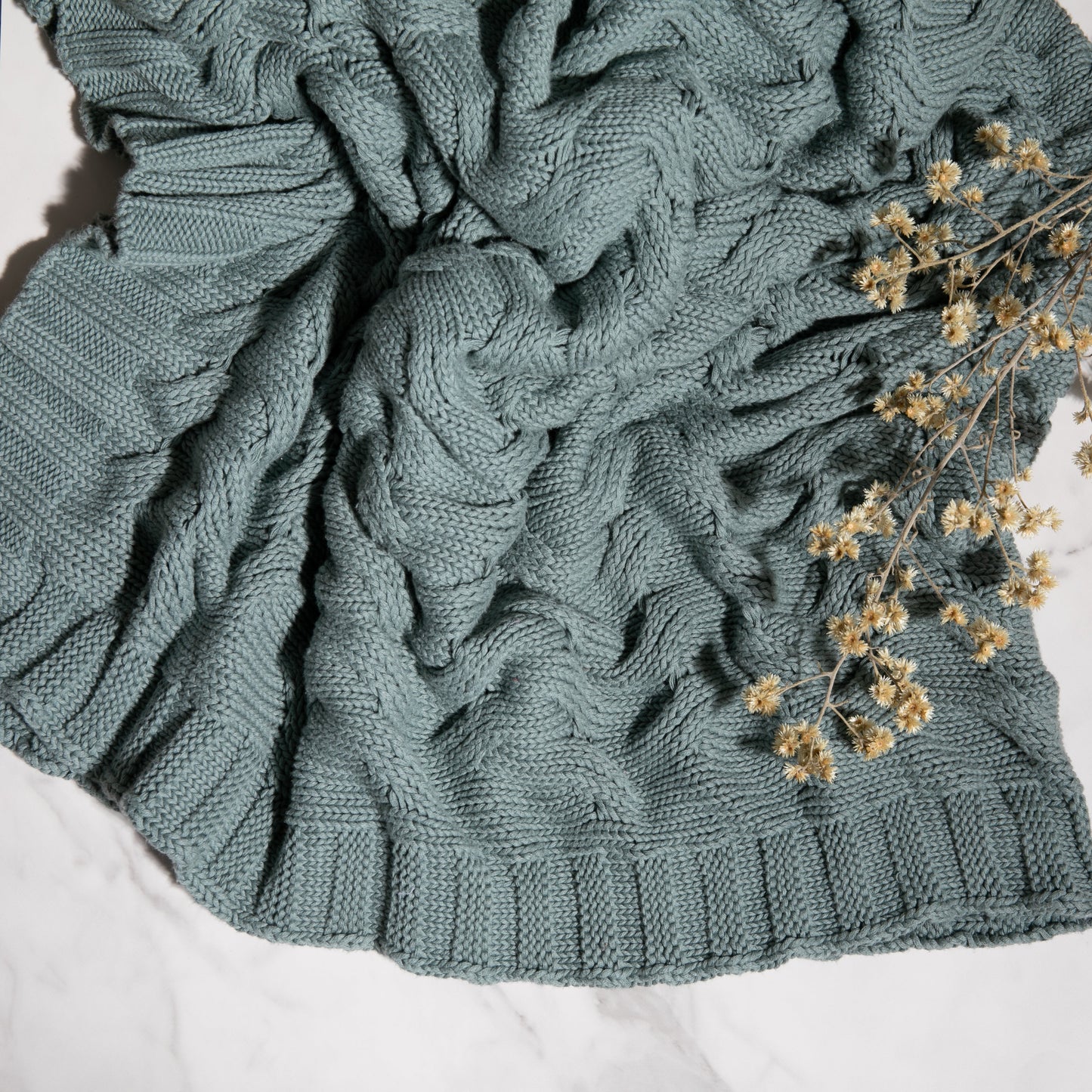 Chunky Cable Organic Cotton Throw Blanket