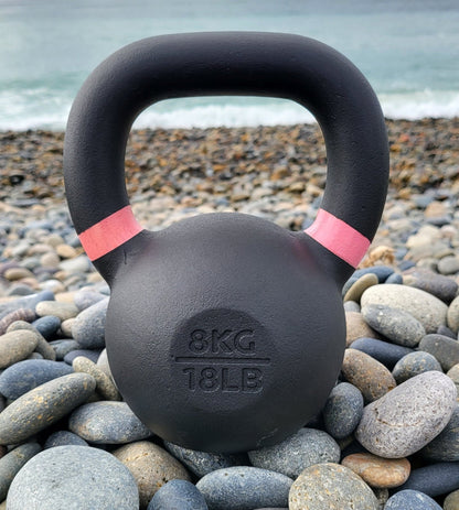 8 kg (18 lb) Powder-Coated Cast-Iron Kettlebell – Black | SoCal Kettlebellz