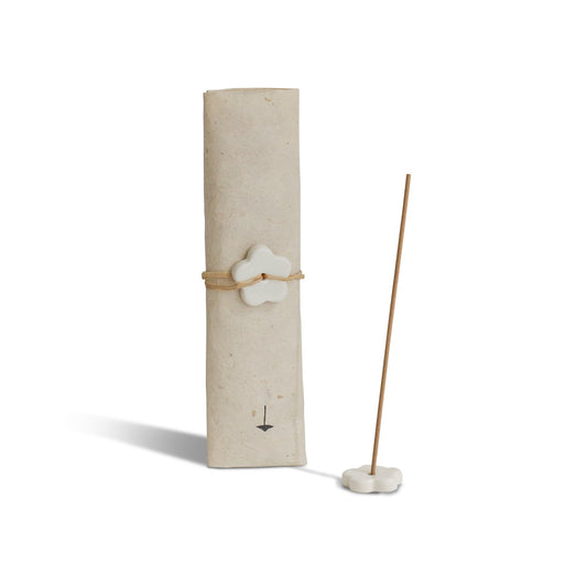 Aged Indian Sandalwood Incense Stick Set – 30 Sticks with Ceramic Holder