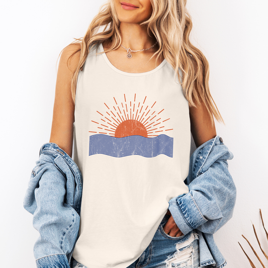 Beach Sunset, Minimalist, Summer, Beach, Hot Girl Summer, Sunshine Comfort Colors Tank Top