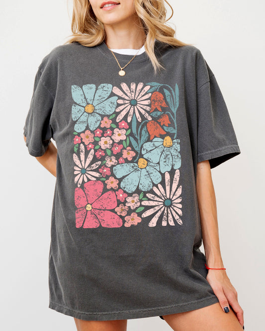 Blossoms, Gorgeous Abstract Flowers, Boho Floral Design, Summer Vibes, Gardening, Festival, Nature Shirt Comfort Colors T-Shirt