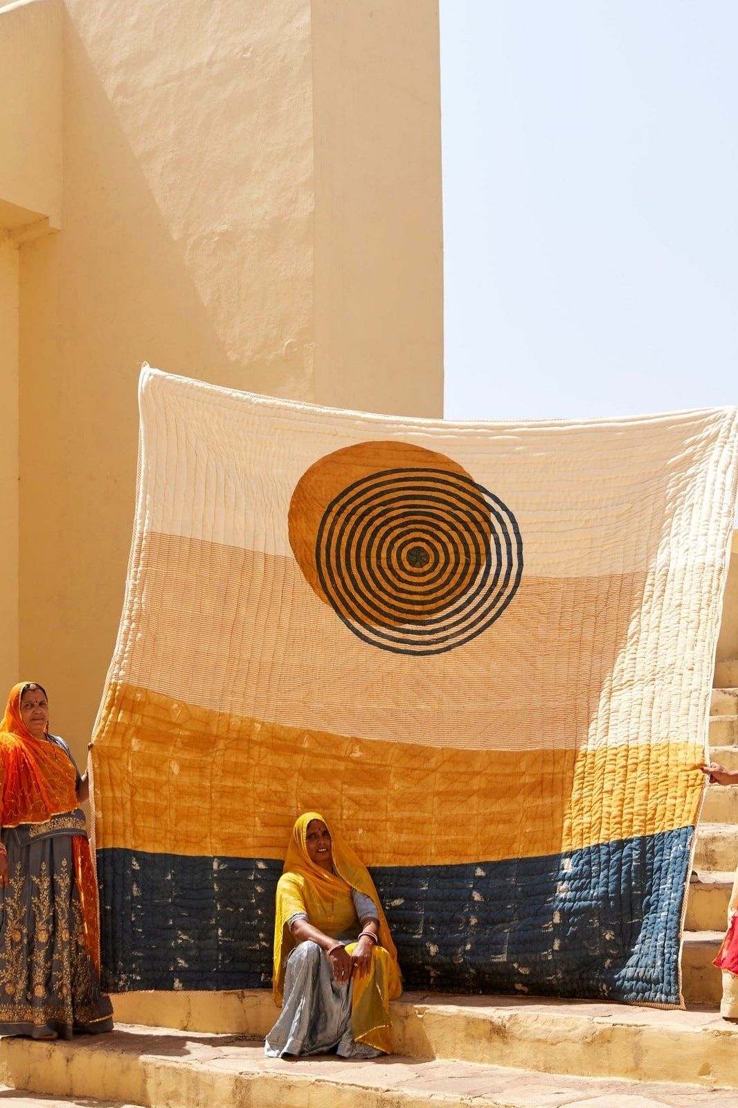 Spiral Sunset Quilt (Reverse)