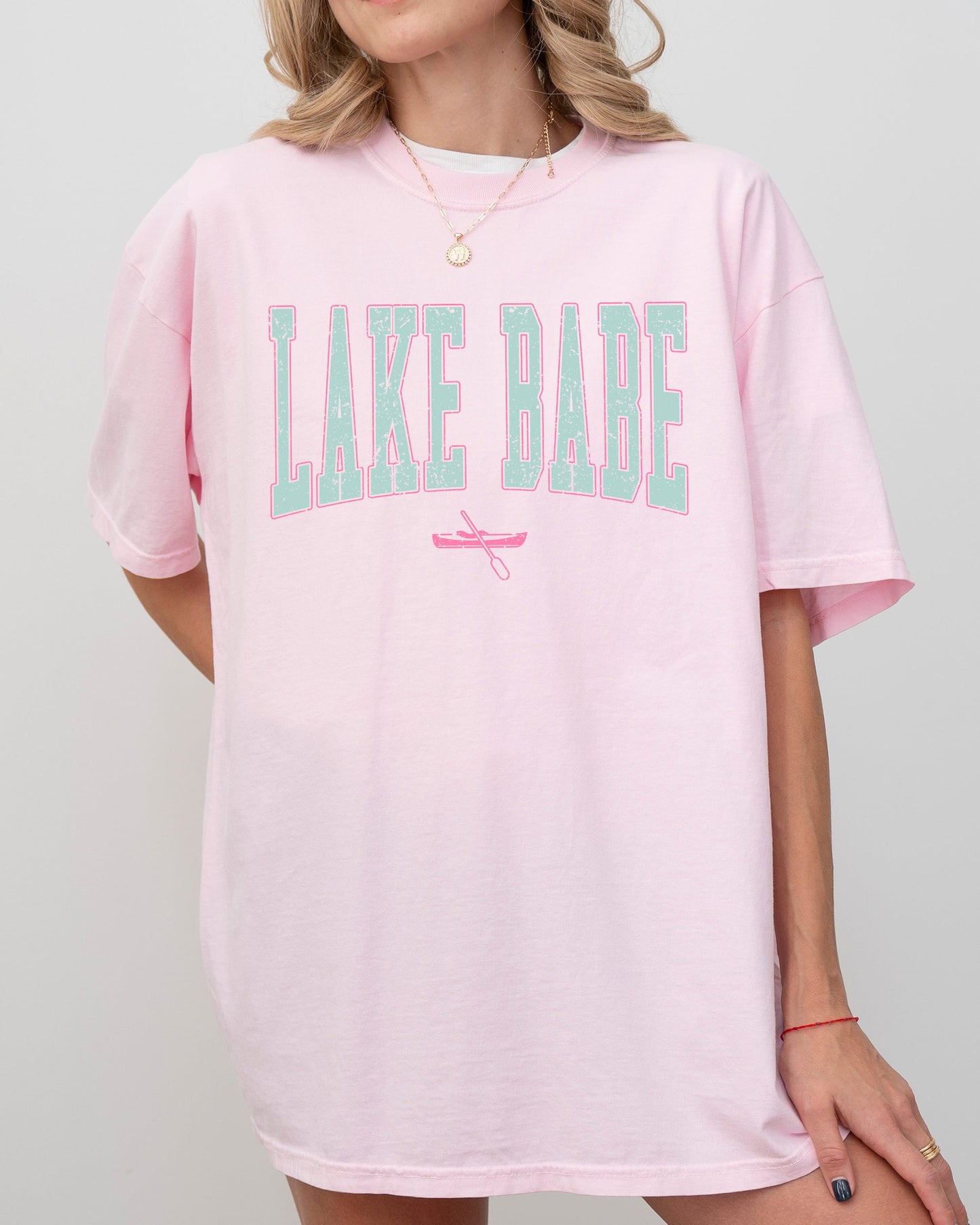 Lake Babe, Hot Girl Summer, Vacation, Outdoors, Canoe, Boating, Beach, Swimming Shirt Comfort Colors T-Shirt