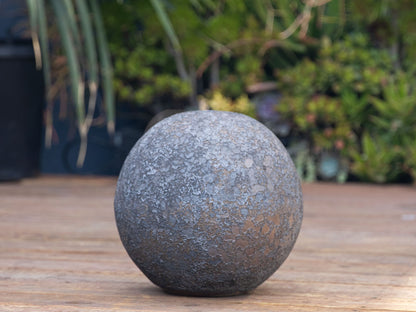 Outdoor Decorative Sphere-Silver Rock By Plantatorem