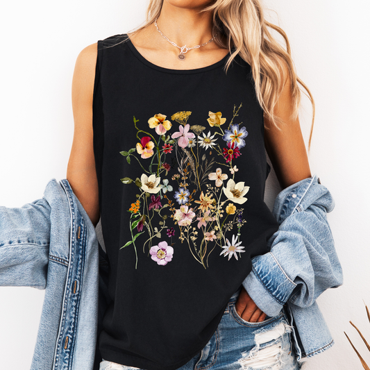 Pressed Flowers, Clover, Gorgeous, Floral, Nature Comfort Colors Tank Top