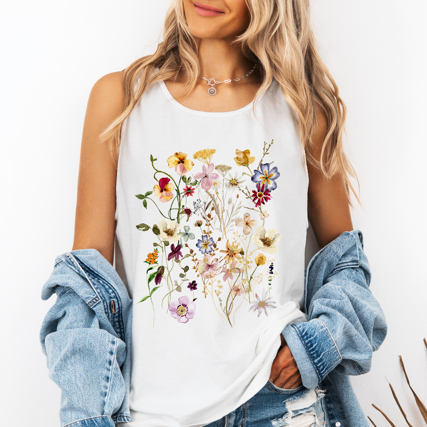 Pressed Flowers, Clover, Gorgeous, Floral, Nature Comfort Colors Tank Top
