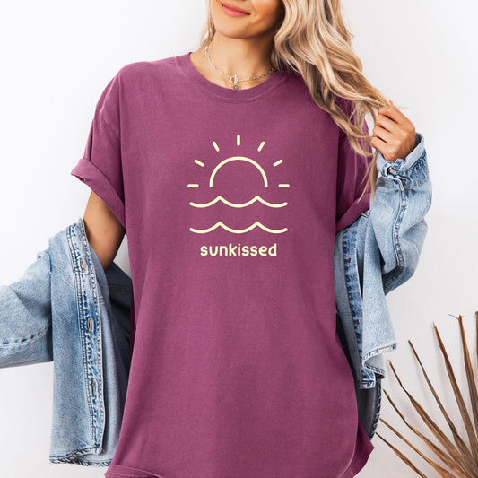 Sunkissed, Retro Minimalist, Sunshine, Beach, Summer, Comfort Colors T-Shirt