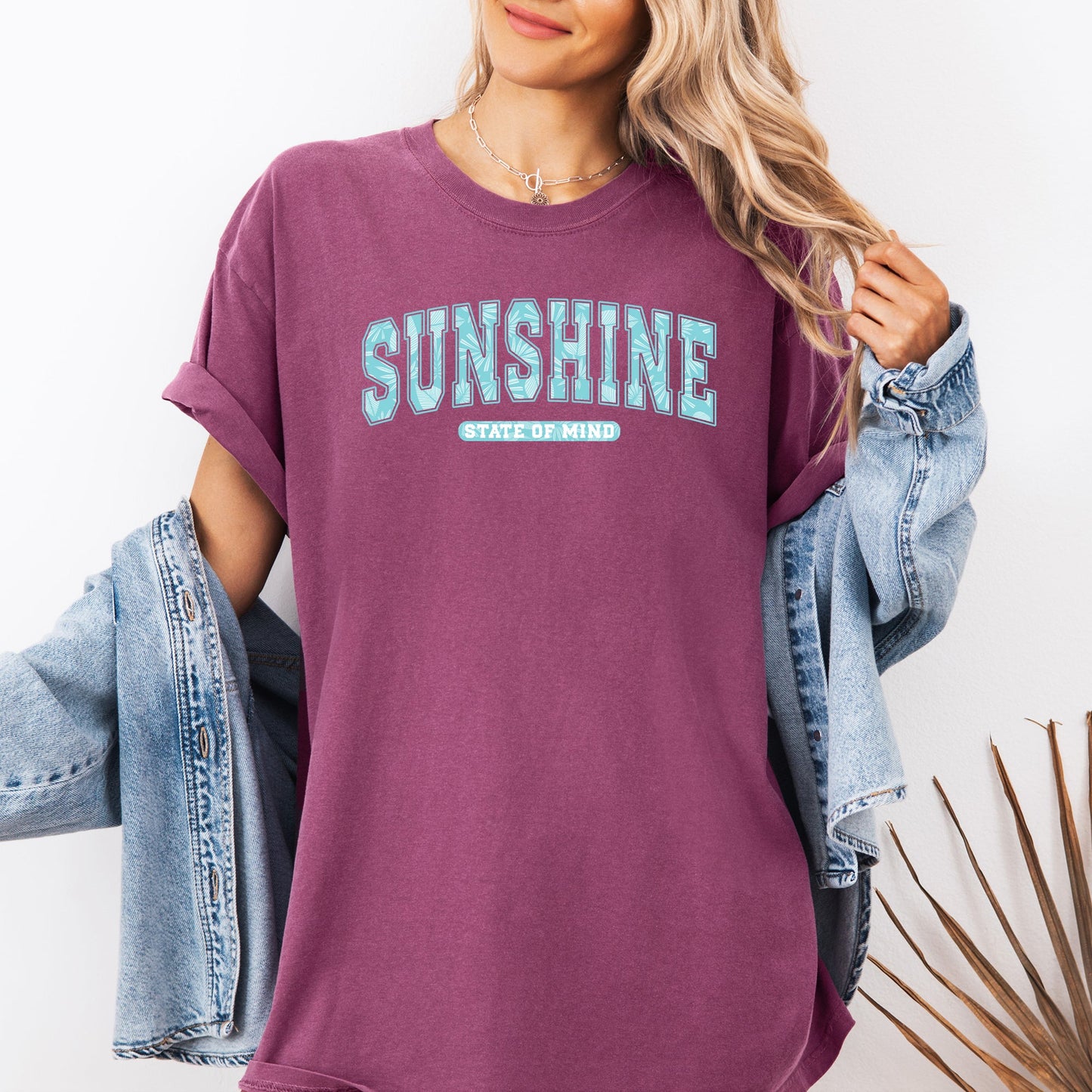 Sunshine State Of Mind, Varsity, Retro, Palm Trees, Summer, Comfort Colors T-Shirt