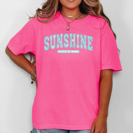 Sunshine State Of Mind, Varsity, Retro, Palm Trees, Summer, Comfort Colors T-Shirt