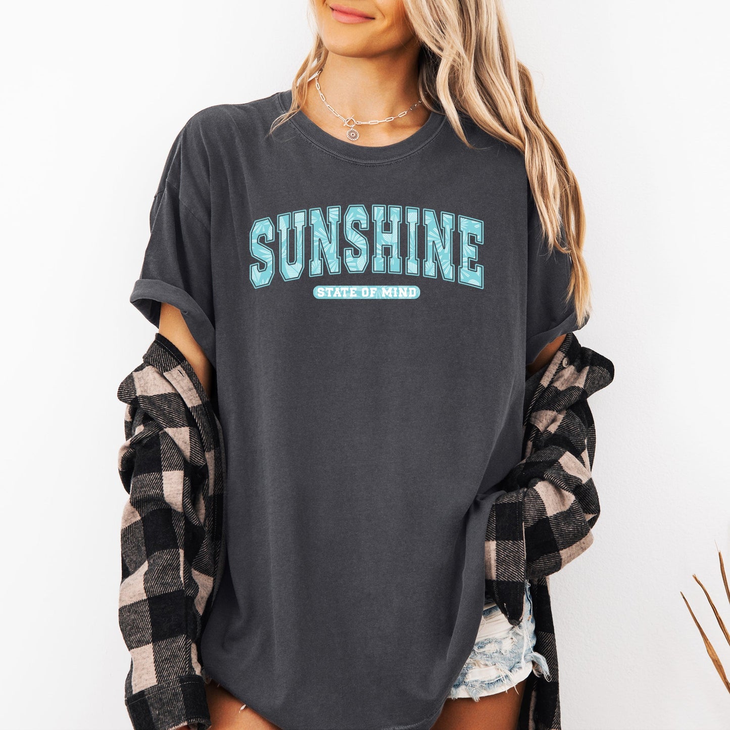 Sunshine State Of Mind, Varsity, Retro, Palm Trees, Summer, Comfort Colors T-Shirt