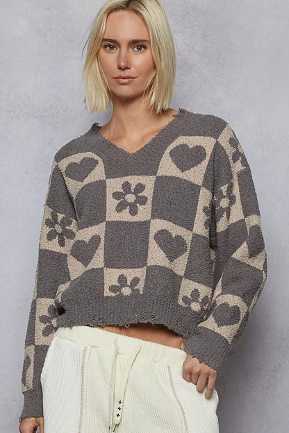 POL V-Neck Heart Pattern Checkered Sweater