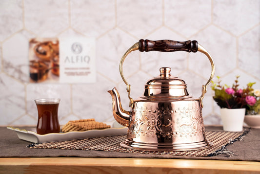 Handmade Engraved Copper Solid Copper Teapot Stovetop, 1.6 Quarts (1.5 Liter)